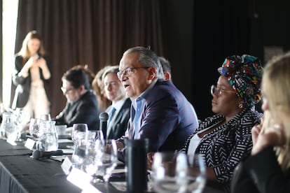 Fernando Carrillo, vicepresidente de PRISA durante su participación en el foro 'Recuperemos la iniciativa democrática', este miércoles en Buenos Aires.