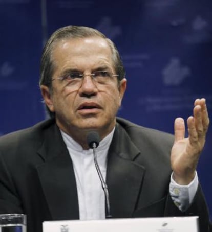 Ricardo Patiño.