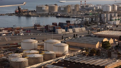 Explosión en el puerto de Barcelona