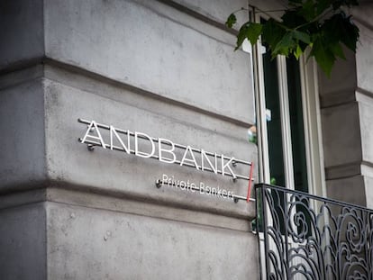 Fachada de la oficina principal de Andbank en España