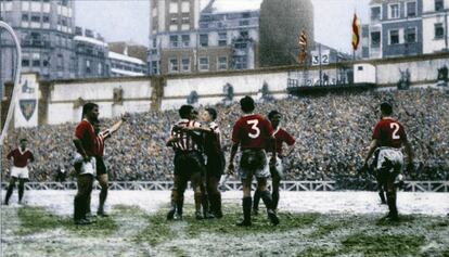 San Mam&eacute;s, foto coloreada del Athletic-Manchestrer de 1957.