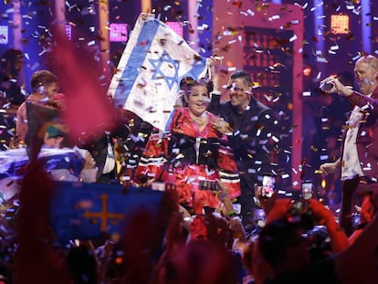 Netta Barzilai celebra la victoria de Israel en Eurovisión 2018.