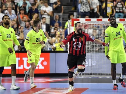 Stoilov celebra el último gol de la semifinal ante el Barça.
 