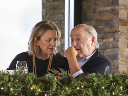 El fudandor de Inditex, Amancio Ortega y su mujer, Flora Perez, en una foto de archivo.