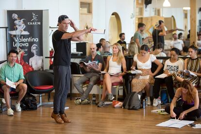 Malaga (España) 16/09/2019 Reportaje de los ensayos del musical “A Chorus Line” en la Escuela Superior de Artes Escenicas de Malaga (ESAEM), que se estrenara el proximo dia 20 de octubre con la apertura del Teatro del Soho Caixabank que el actor Antonio Banderas ha impulsado. Posterior entrevista al actor malagueño en las instalaciones de la escuela.