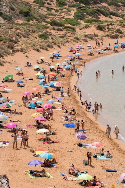 Un grupo de cuatro excursionistas ha pedido ayuda a los equipos de rescate después de quedarse exhaustos y sin agua en la Serra de Tramuntana, por lo que Emergencias ha pedido a los ciudadanos que no vayan de excursión.