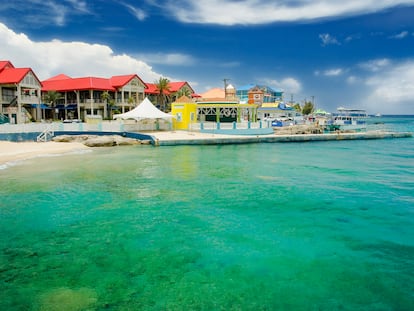 Imagen de George Town, capital de las Islas Caimán.