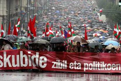 Cabeza de la manifestación convocada por simpatizantes de Batasuna.