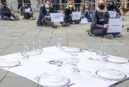 Protestas de dueños de restaurantes y cocineros en Roma contra las restricciones impuestas por el gobierno italiano.