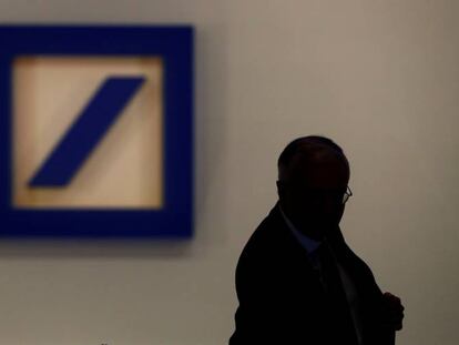 Deutsche Bank plantea a sus accionistas una posible fusión con Commerzbank