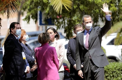 El rey Felipe VI, acompañado por el presidente de la Generalitat, Ximo Puig, y el presidente de la CEOE, Antonio Garamendi, acudió este jueves a la clausura de la asamblea general de la Confederación Empresarial de la Comunitat Valenciana.