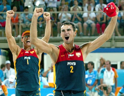 Javier Bosma y  Pablo Herrera durante los Juegos Olímpicos de Atenas 2004.