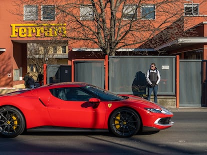 Un Ferrari en la planta de Maranello, en Italia.