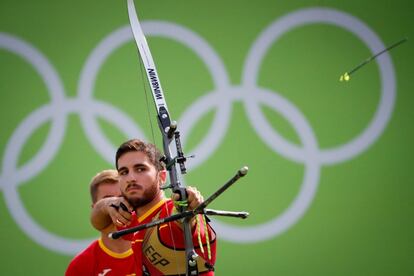 L'espanyol Juan Rodríguez Liébana, en un moment de la competició de tir amb arc al Sambódromo a Rio de Janeiro.