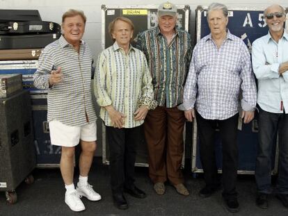 Bruce Johnston, Al Jardine, Mike Love, Brian Wilson and David Marks, el 18 de abril