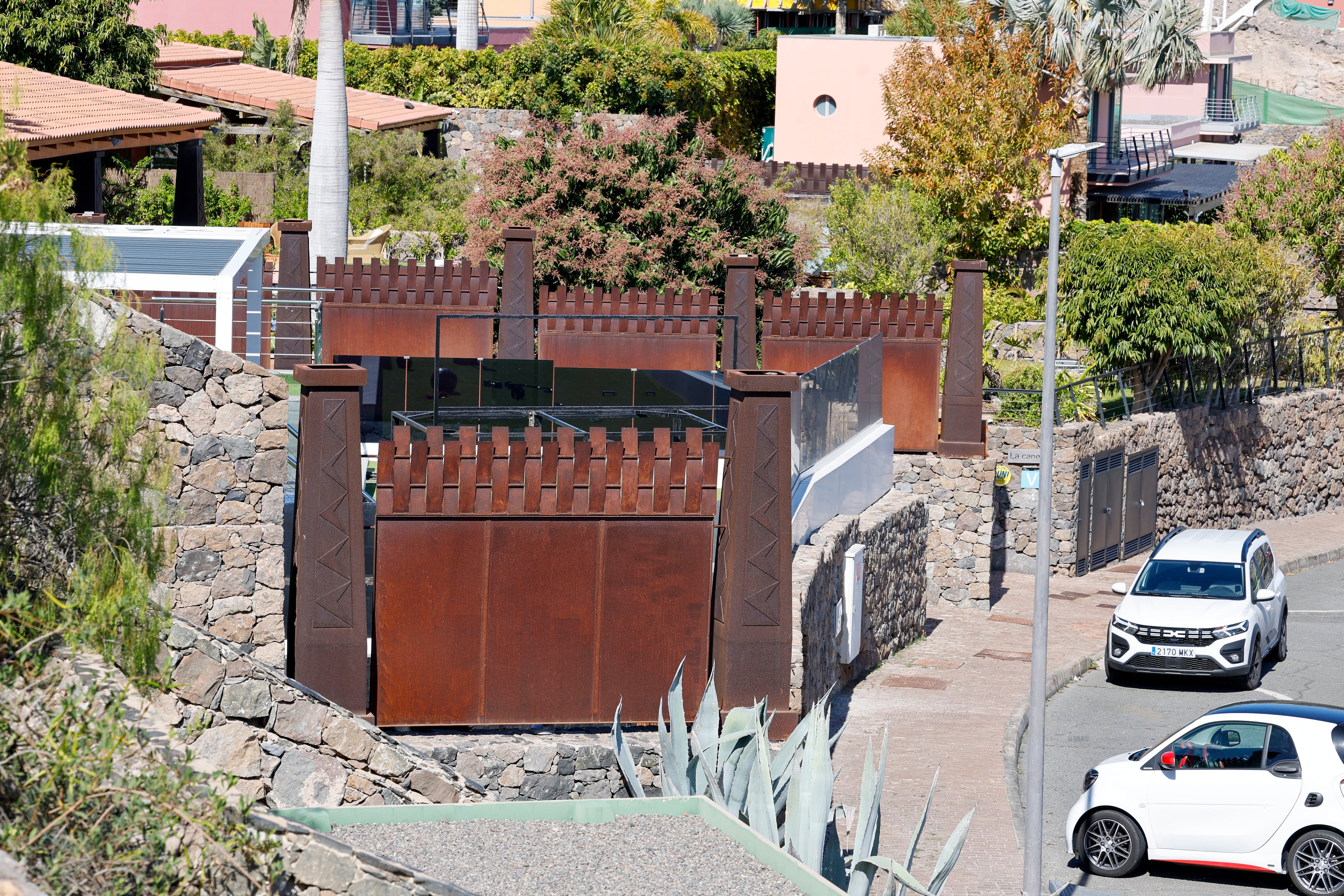 La Policía libera a la mujer y al joven secuestrados en Gran Canaria