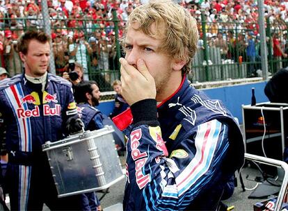 Pocas opciones de alargar el Mundial tenía el piloto de Red Bull, que no obstante lo intentó hasta el último momento, cuando ya era imposible. La próxima oportunidad, en 2010.