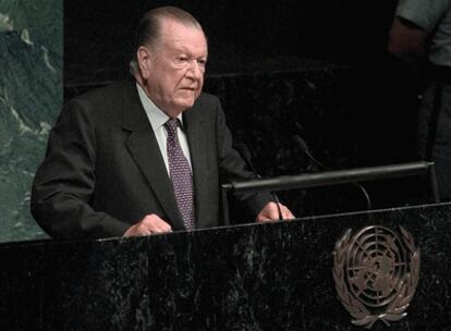 El ex presidente venezolano, Rafael Caldera, durante su intervención ante la Asamblea General de la ONU, en junio de 1998.