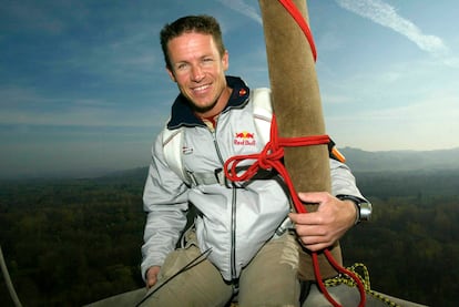 Felix Baumgartner tras batir el record al satar desde 39000 metros en Nuevo México (EEUU) en 2012.