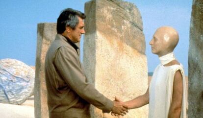 L'actor Rock Hudson, a la minisèrie 'Crónicas marcianas' (1980), basada en el llibre de Ray Bradbury.