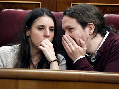 A file photo of Irene Montero and Pablo Iglesias in Congress last year.