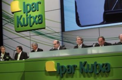 Un momento de la asamblea general de Ipar Kutxa en Bilbao.