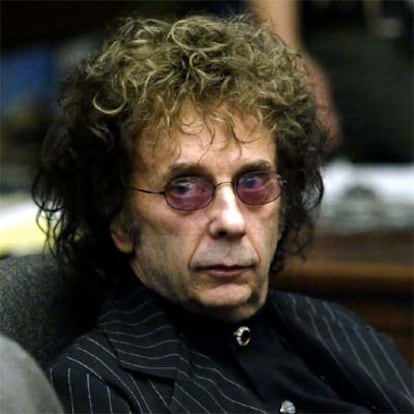 Phil Spector, en mayo de 2004 ante el tribunal.