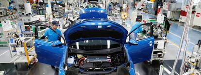 Empleados de Toyota Motor Corp. en la planta de la ciudad de Toyota (Japón).