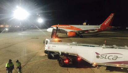 Uno de los aviones aterrizados en Reus.