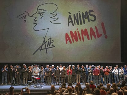 Los participantes en el homenaje a Aute, en el Fòrum. 