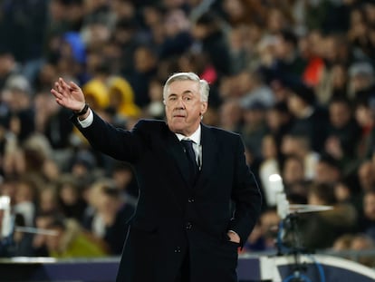 Ancelotti durante el encuentro ante el Getafe.