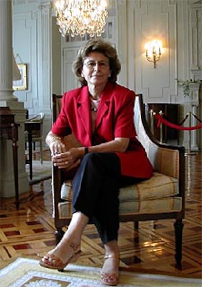 María Castellano.