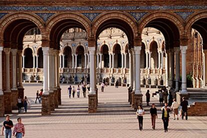 Sevilla (en la fotografía, la plaza de España) es una de las ciudades que programan este otoño festivales de música: del 22 al 27 de octubre se puede asistir al Womex.