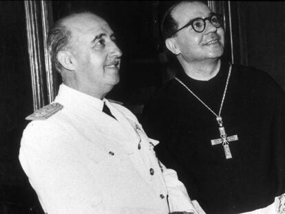 Francisco Franco a l'abadia de Montserrat amb l'Abad Escarré.