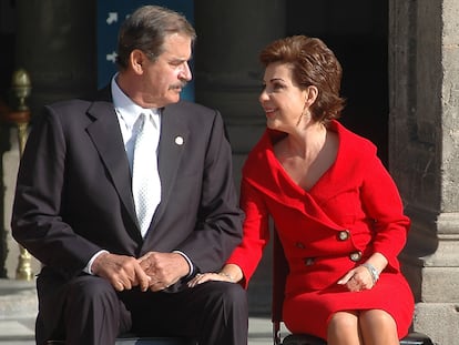 Vicente Fox, expresidente de México, y Marta Sahagún de Fox, durante un acto.