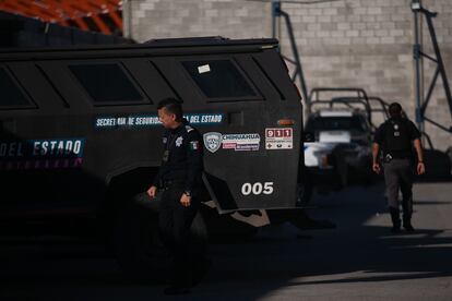 Vehículos blindados de la policía estatal, en la base de Ciudad Juárez.