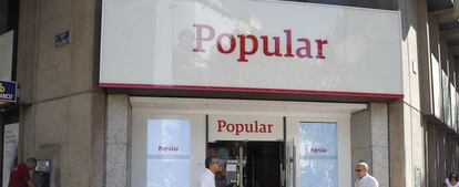 Una oficina de Banco Popular antes de su compra por Banco Santander