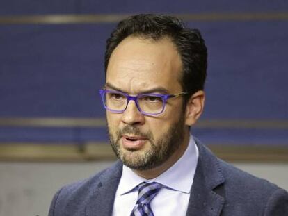 Antonio Hernando, portavoz del comit&eacute; electoral del PSOE.