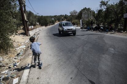 Los Yussefi zarparon de la costa turca en 2019 y tras cuatro horas de navegación en una patera, llegaron al norte de la isla de Lesbos.