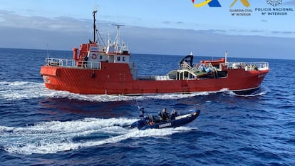 El pesquero 'Odyssey' interceptado en la ruta de Senegal a Canarias con un cargamento récord de 22,1 toneladas de hachís.