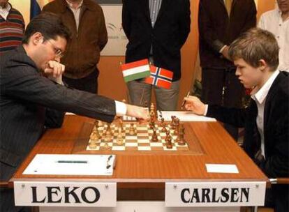 Magnus Carlsen, durante una de sus partidas en Linares.