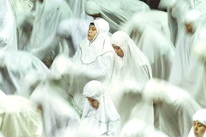 Mujeres musulmanas de Indonesia, durante el Ramadán.