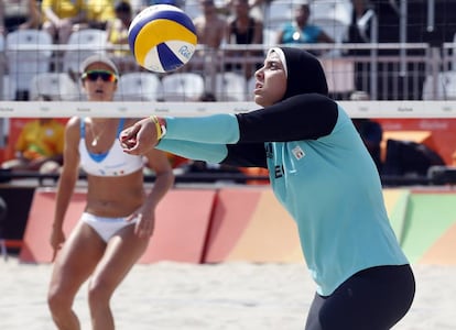 Partido de voley playa entre Egipto e Italia en el marco de los Juegos Ol&iacute;mpicos R&iacute;o 2016.