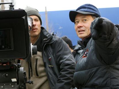 El cineasta Ang Lee durante el rodaje de 'Deseo, peligro'.