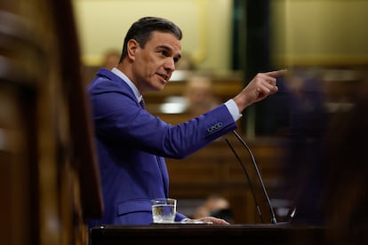 El presidente del Gobierno, Pedro Sánchez, da la réplica al líder de Vox. 