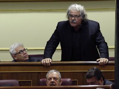 Joan Tardà promet acatar la Constitució al Congrés.