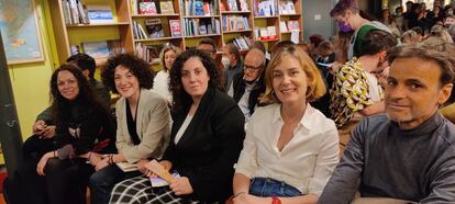 De izquierda a derecha, Pozuelo, Aina Vidal, Conchi Abellán, Jéssica Albiach y Jaume Asens en un acto en 2022.