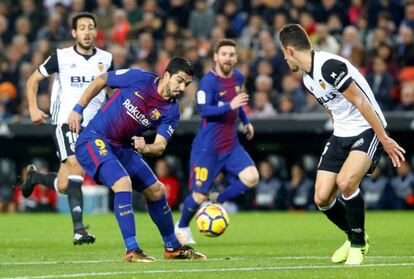 El jugador del Barcelona Luis Suárez, en acción.