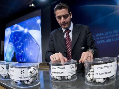 Sorteo de la fase de grupos de la Liga de Campeones