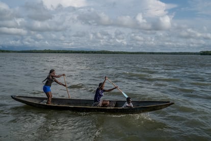 La mayoría de los habitantes de la zona vive de la pesca.